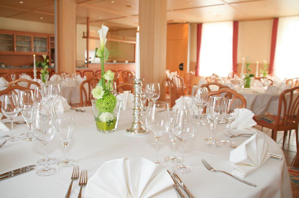 Hotel Muehlenhof Lollar Екстер'єр фото