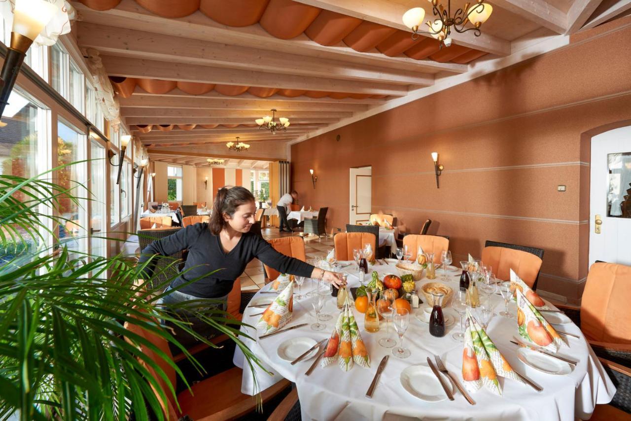 Hotel Muehlenhof Lollar Екстер'єр фото