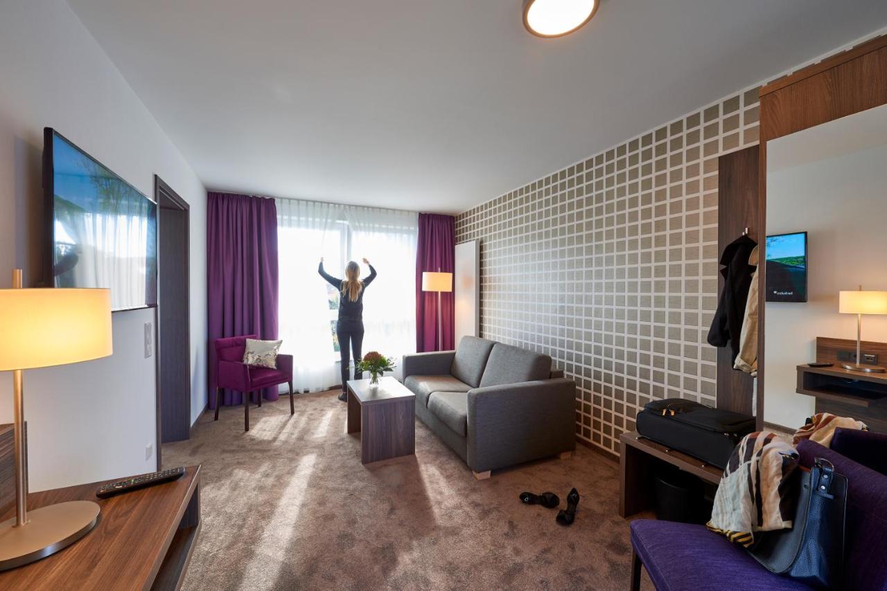 Hotel Muehlenhof Lollar Екстер'єр фото