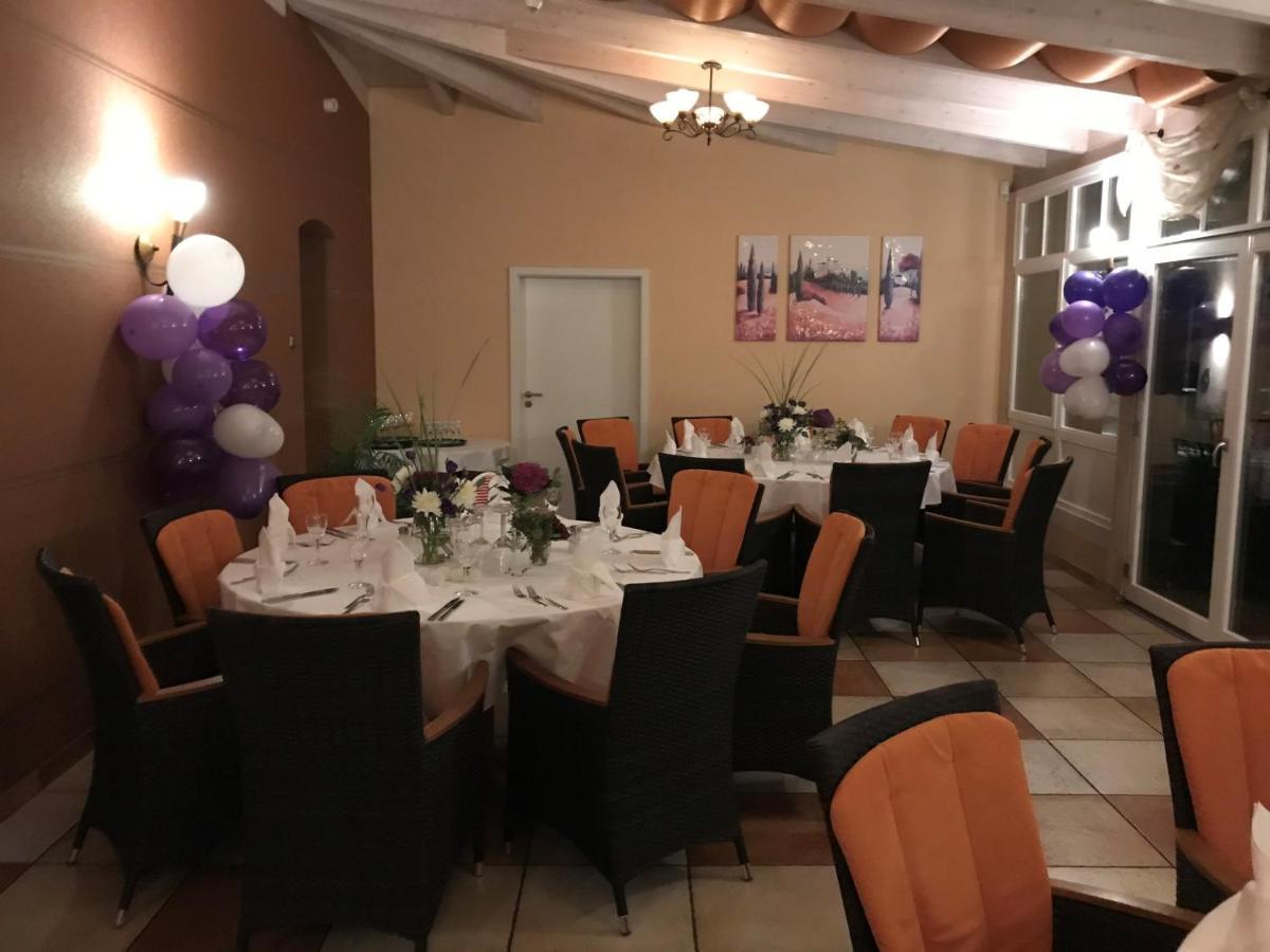 Hotel Muehlenhof Lollar Екстер'єр фото